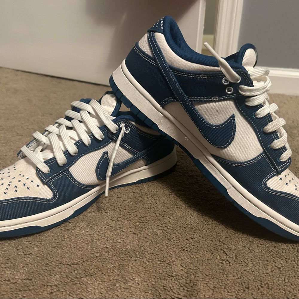Men’s dunks size 9